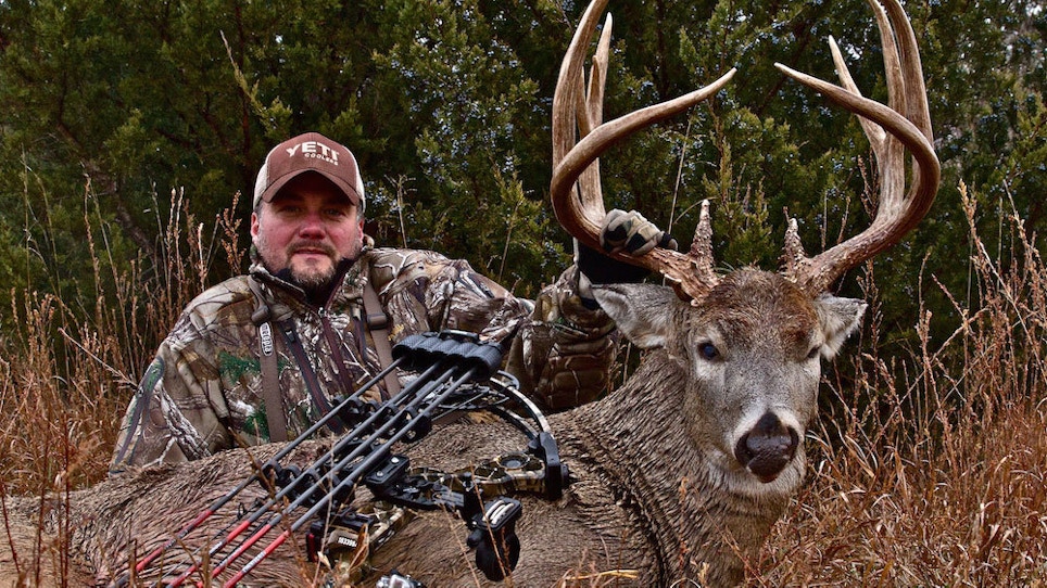 Hunt The Moon For Big Whitetail Buck Success