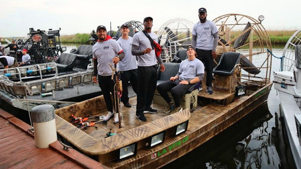 New Orleans Saints Hit the Water With Bowfishing Unlimited