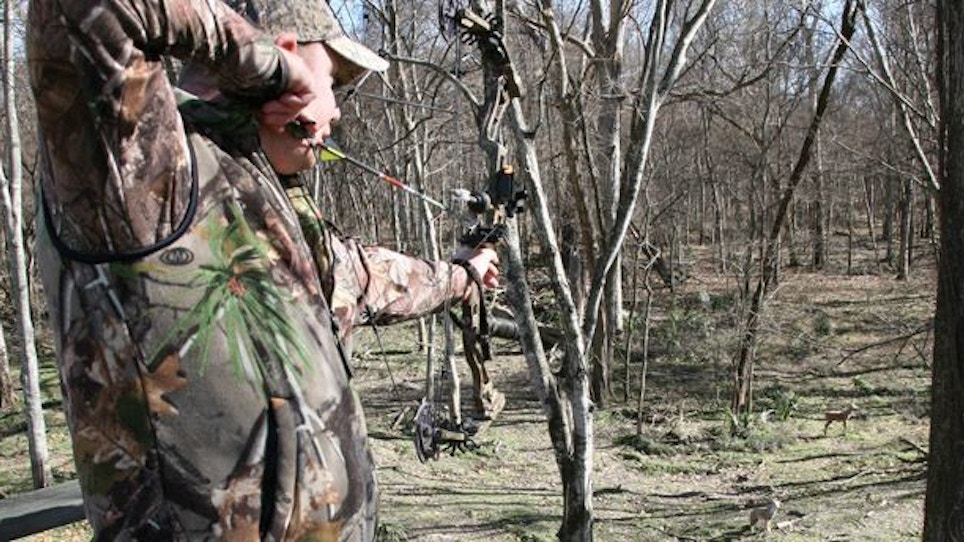 Better Bowhunting With 3-D Archery