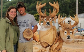 Chainsaw Carving of Whitetail Bucks Wins Championship