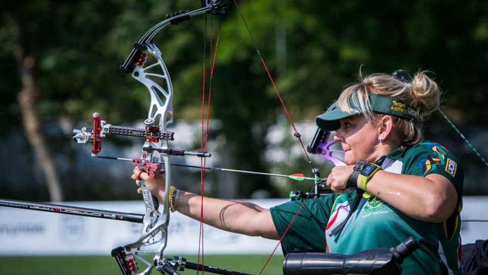 Bowhunting Tip: Draw Low to Minimize Shoulder Trouble