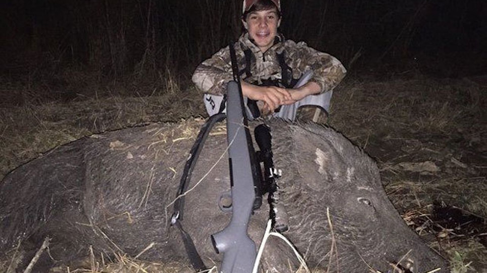 14-Year-Old Shoots 400-Pound Wild Hog