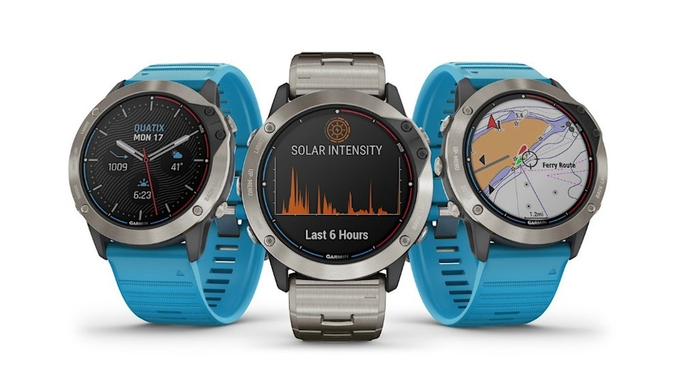 Garmin Solar Charging Marine GPS Smartwatch