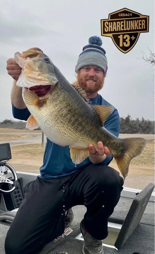 FB post from Feb. 28, 2021: Another Sunday another new personal best for angler Josh Jones. He has followed up his submission last week of SL591 with today's 15.40lbs SL596 from O.H.Ivie! That makes 6 this season from Ivie matching the 6 turned in from Ivie in 2011. Will Ivie produce 12 like it did in 2010?