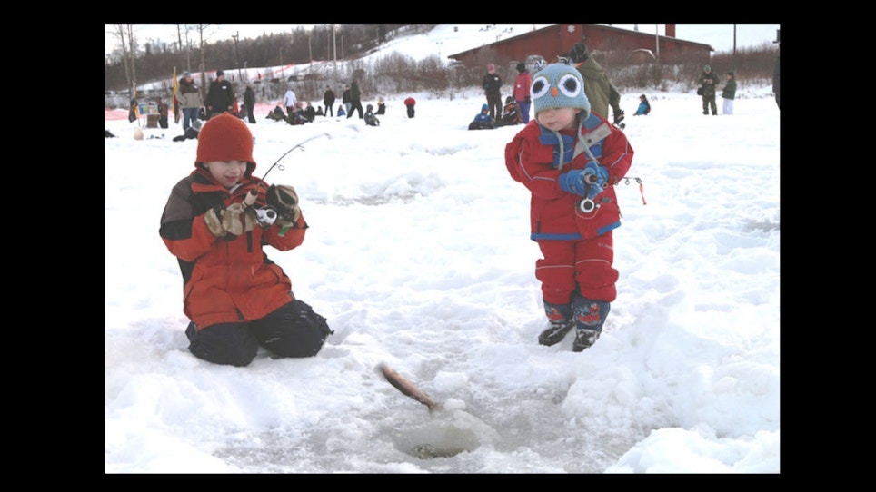 8 Tips for Ice Fishing With Kids
