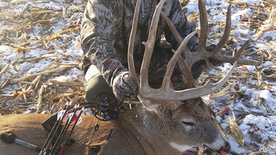 Hunter Awaits Word Whether Buck Breaks South Dakota Record