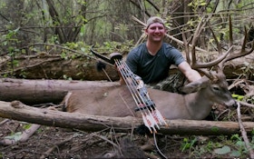 Self-Filmed Whitetail Video: 170-Class Louisiana Buck With a Recurve