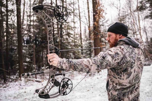 Due to Mathews innovations, the author found that aiming with the V3X was practically effortless.