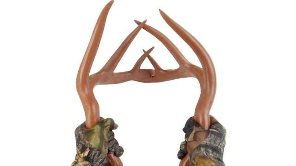 5 tips for realistic antler rattling