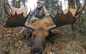 Video: Arrowing a Boone and Crockett Yukon Moose