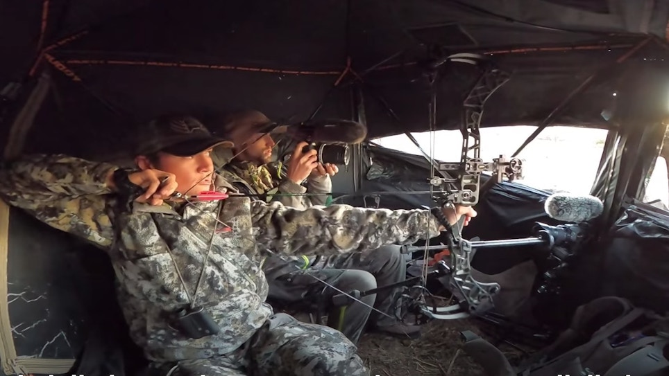 Video: Two Bowhunters Ambush Nebraska Whitetails from a Pop-Up Blind