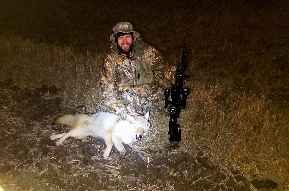 Kansas Coyote Hunters Take Back the Night