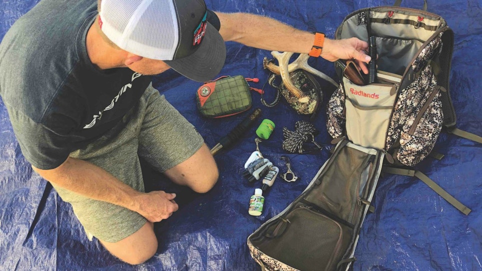 How to Organize a Treestand Pack