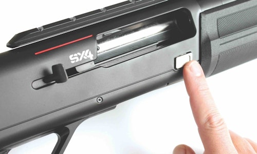 SX4 controls are oversized, making them easier to use when wearing gloves.