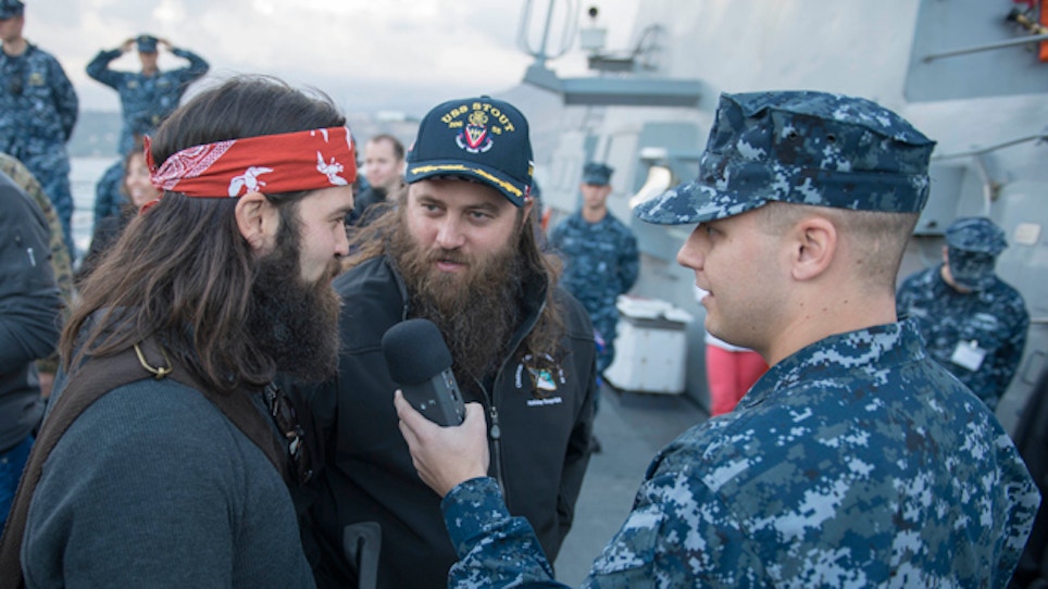 Duck Dynasty stars visit troops during USO holiday tour