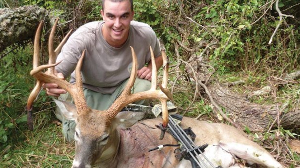 Bowhunting World Xtreme 2011 Issue Preview