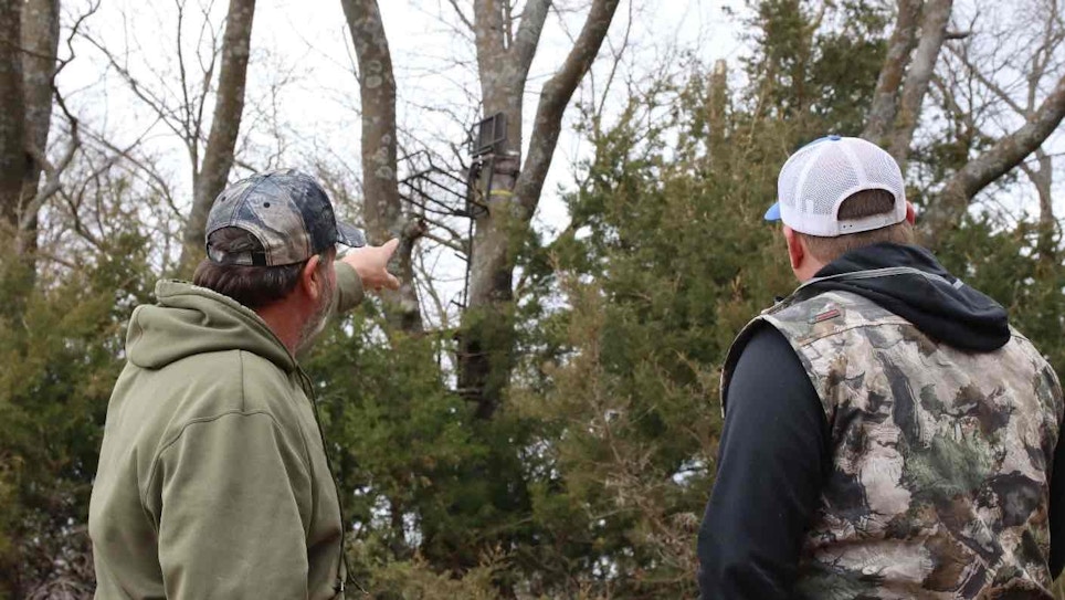 6 Proven Tips for Fooling a Whitetail’s Eyes