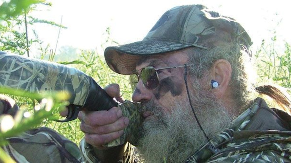 The Duck Commander's thoughts on flyways, aiming, and decoys